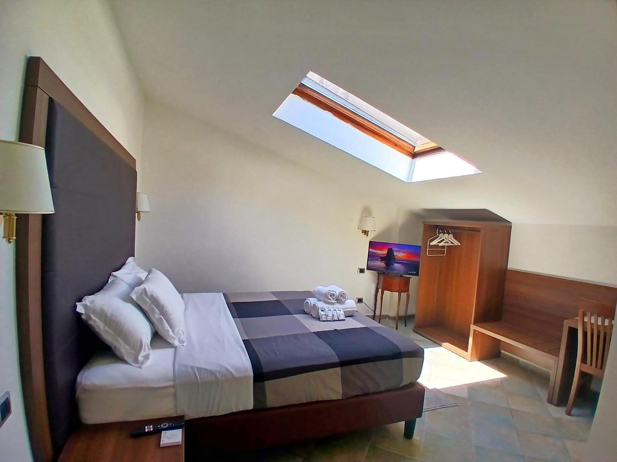 Готель Attic Garden Рим Екстер'єр фото